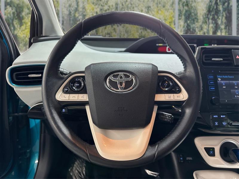 Toyota Prius Prime Plus 2017