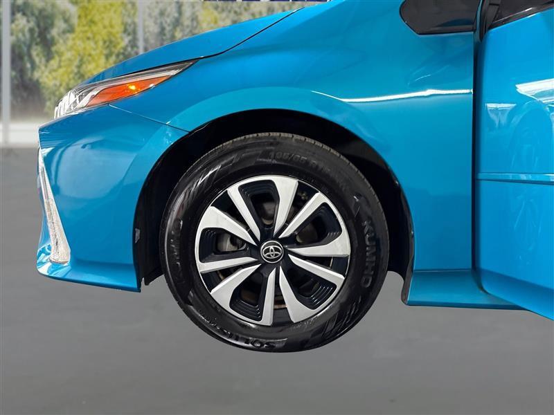 Toyota Prius Prime Plus 2017