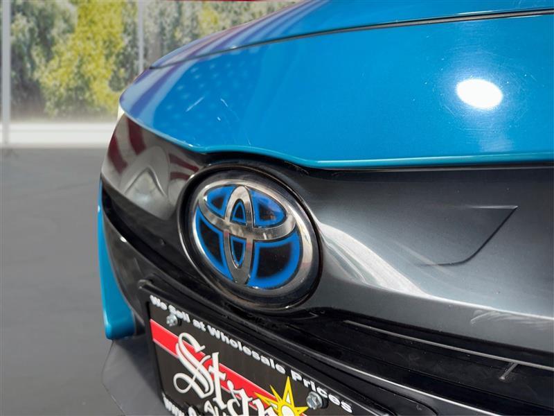 Toyota Prius Prime Plus 2017
