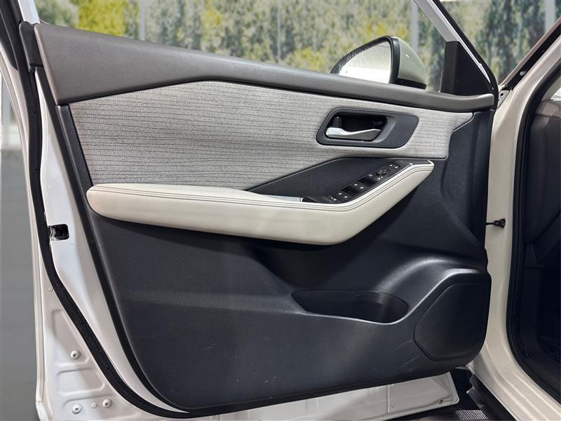 Nissan Rogue SV 2023