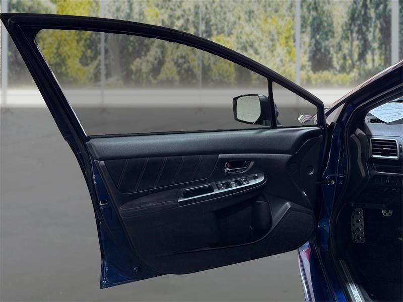 Subaru WRX STI 4-Door 2015