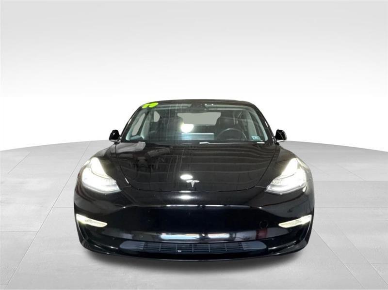 Tesla Model 3 Mid Range 2019