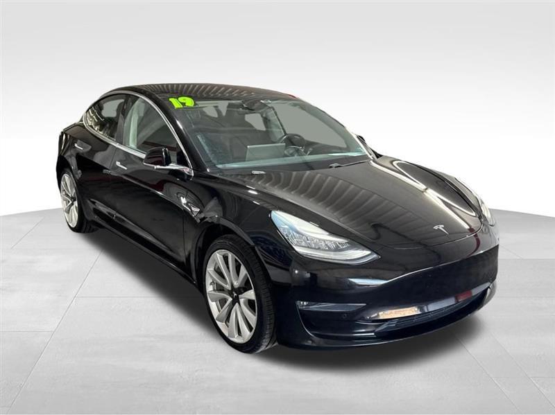 Tesla Model 3 Mid Range 2019