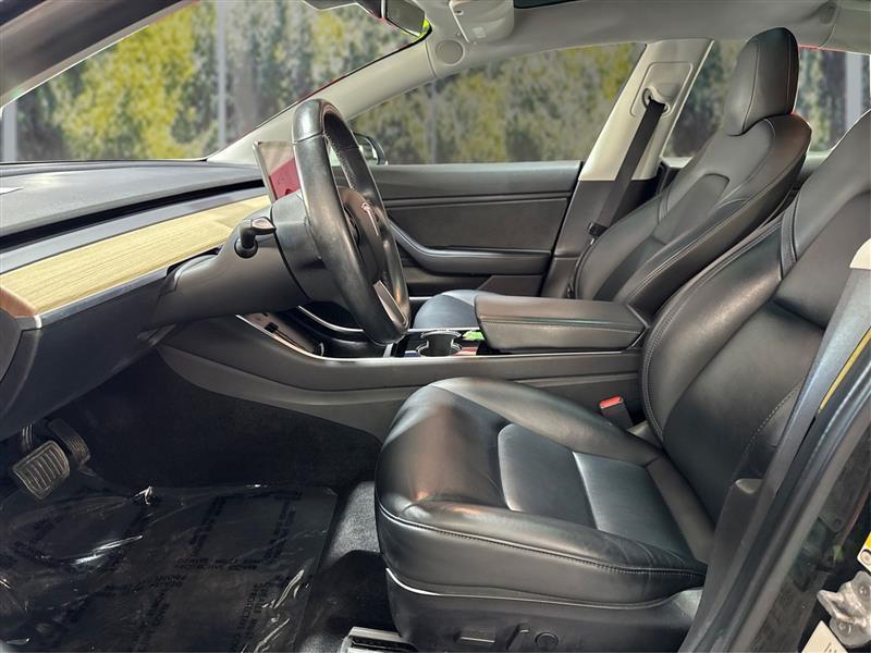Tesla Model 3 Mid Range 2019