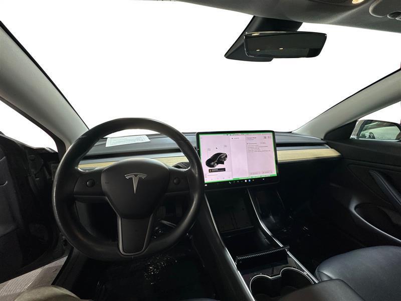 Tesla Model 3 Mid Range 2019