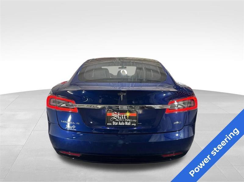 Tesla Model S 90D 2016