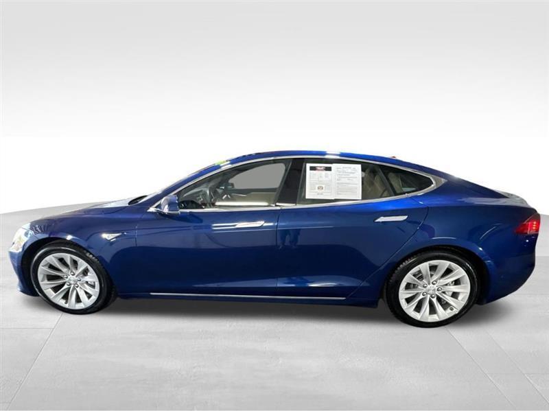 Tesla Model S 90D 2016