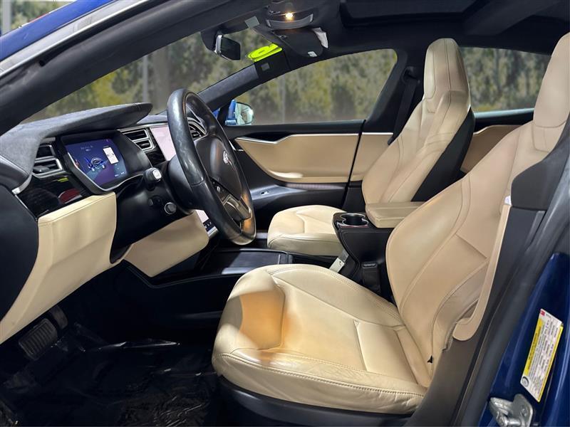 Tesla Model S 90D 2016