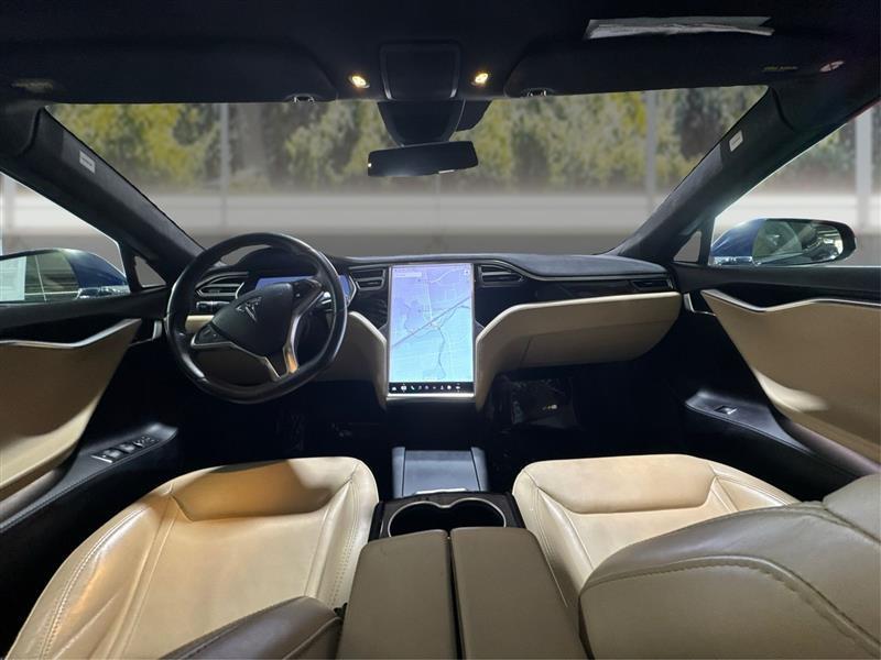 Tesla Model S 90D 2016