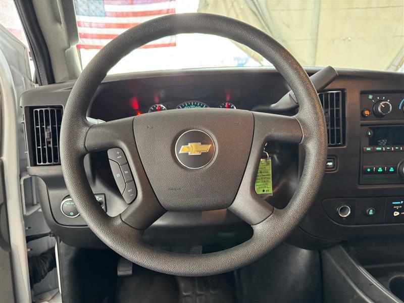 Chevrolet Express 2500 Cargo 2024