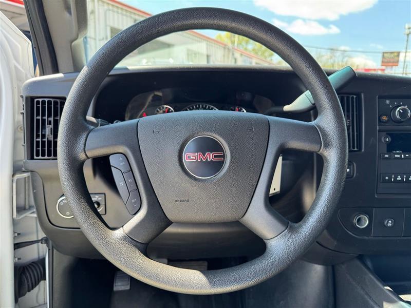 GMC Savana G2500 Cargo 2024