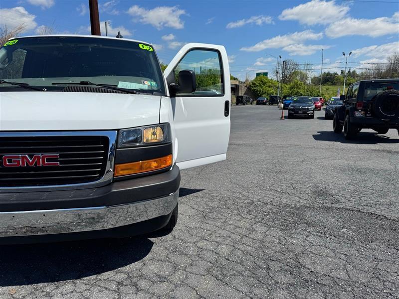 GMC Savana G2500 Cargo 2024