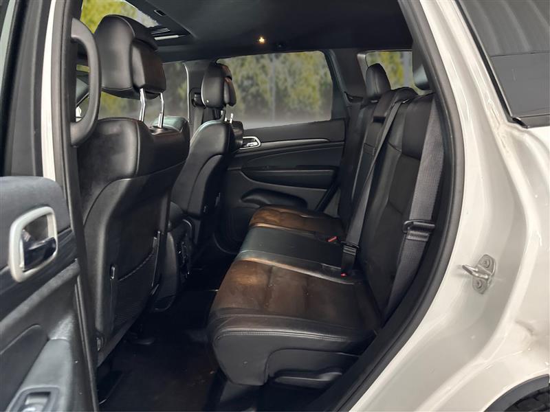 Jeep Grand Cherokee Laredo 4WD 2020