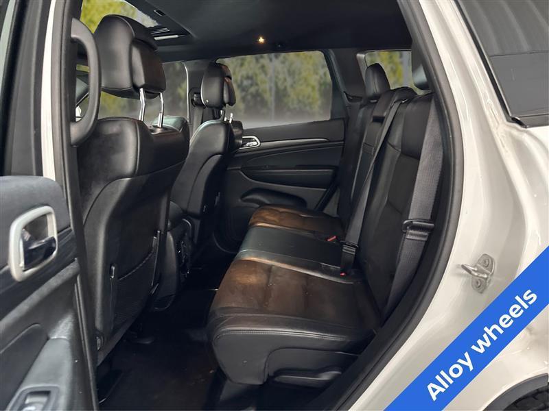 Jeep Grand Cherokee Laredo 4WD 2020