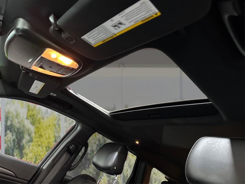 Jeep Grand Cherokee Laredo 4WD 2020