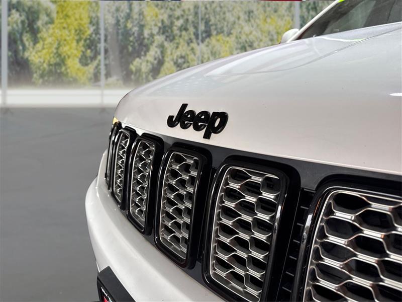 Jeep Grand Cherokee Laredo 4WD 2020