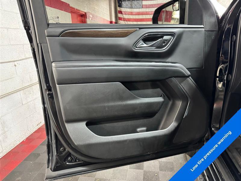 GMC Yukon XL SLE 2WD 2022