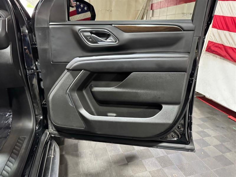 GMC Yukon XL SLE 2WD 2022