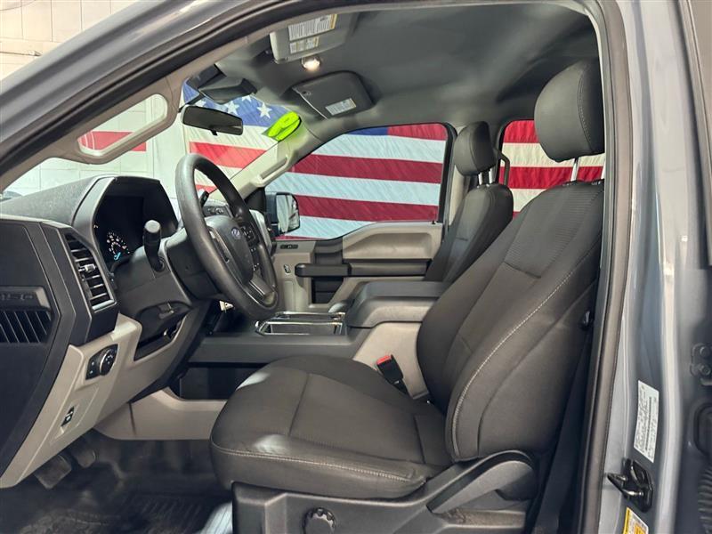 Ford F-150 XL SuperCrew 5.5-ft. Bed 4WD 2019