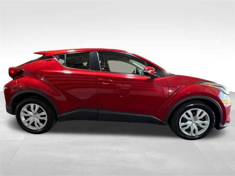 Toyota C-HR LE 2020