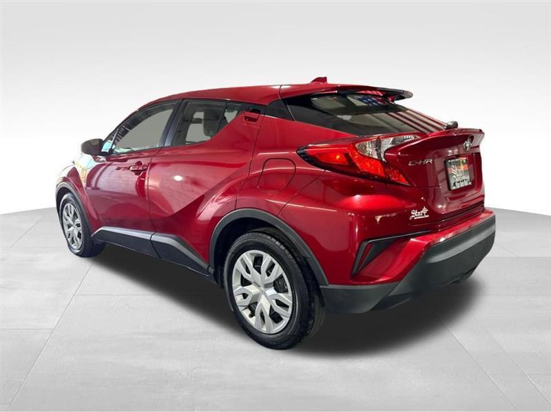 Toyota C-HR LE 2020