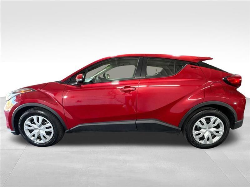 Toyota C-HR LE 2020