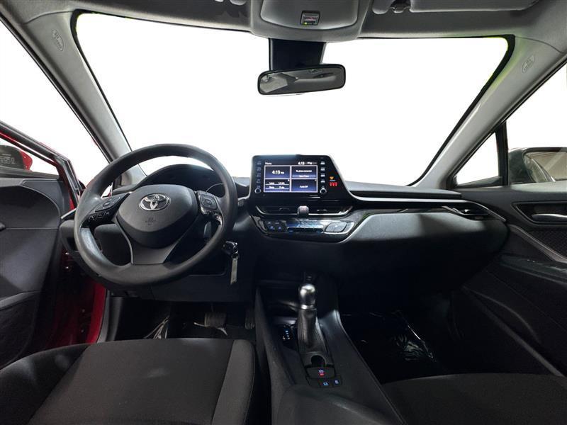 Toyota C-HR LE 2020
