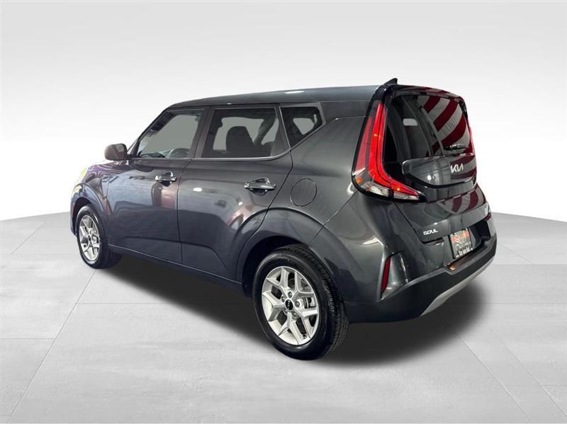 Kia Soul LX CVT 2023