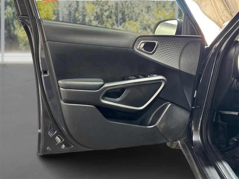 Kia Soul LX CVT 2023