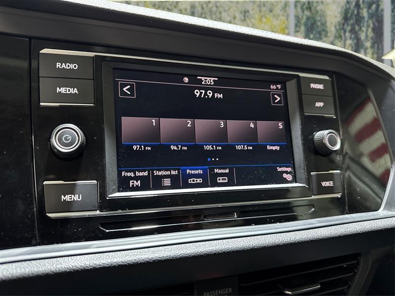 Volkswagen Jetta SE 2024