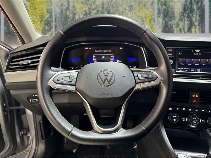 Volkswagen Jetta SE 2024