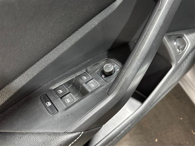 Volkswagen Jetta SE 2024