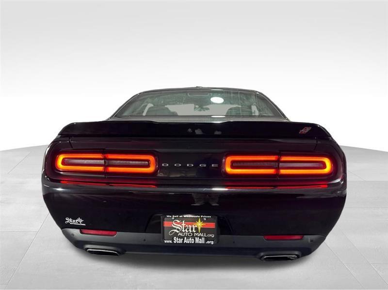 Dodge Challenger GT AWD 2023
