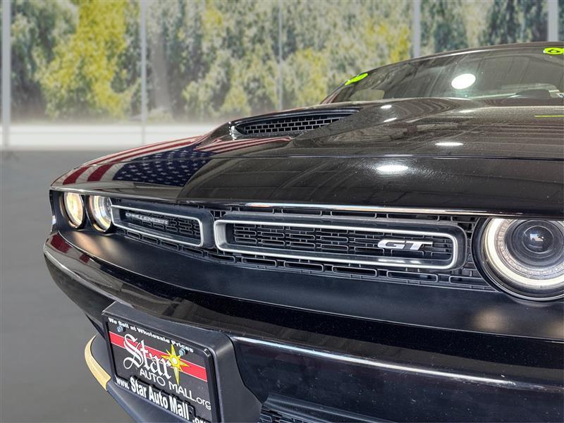 Dodge Challenger GT AWD 2023