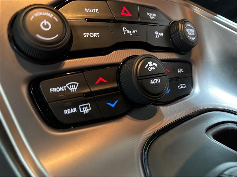 Dodge Challenger GT AWD 2023