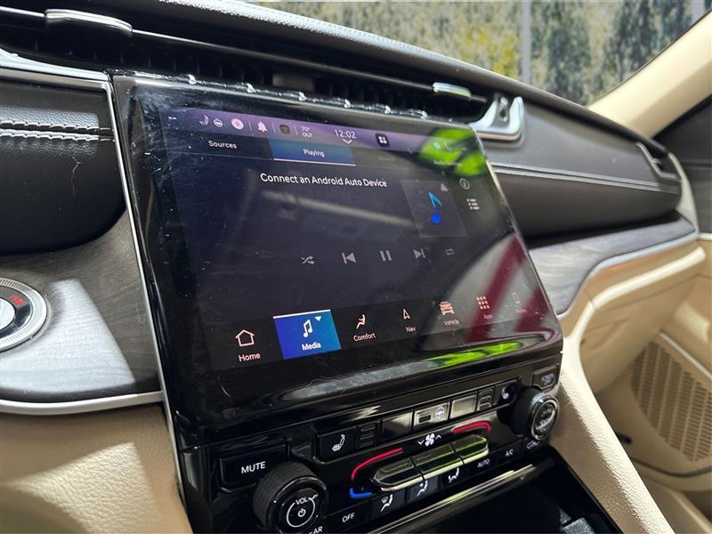 Jeep Grand Cherokee L Limited 4WD 2022