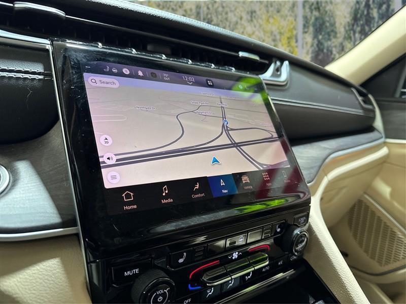 Jeep Grand Cherokee L Limited 4WD 2022