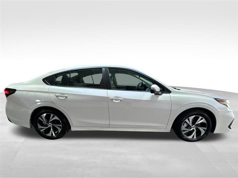 Subaru Legacy Premium 2024
