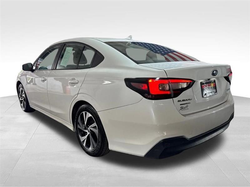 Subaru Legacy Premium 2024