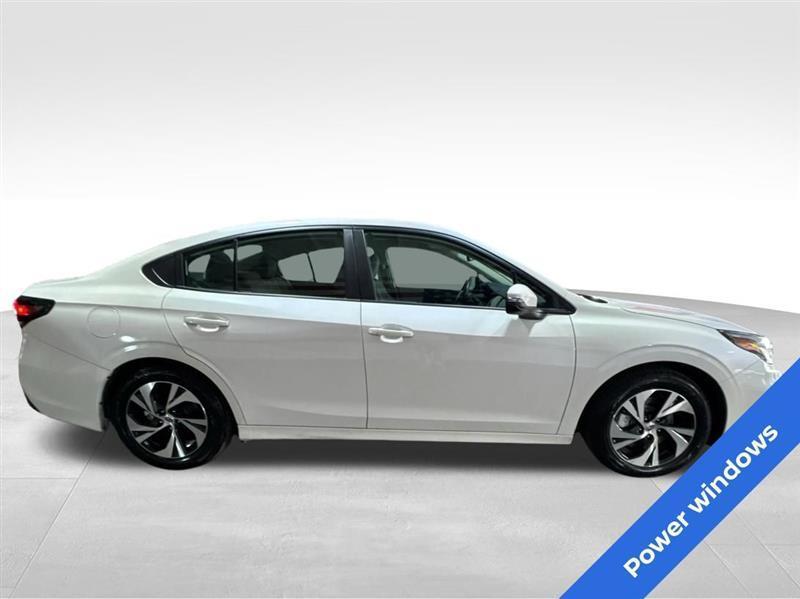 Subaru Legacy Premium 2024