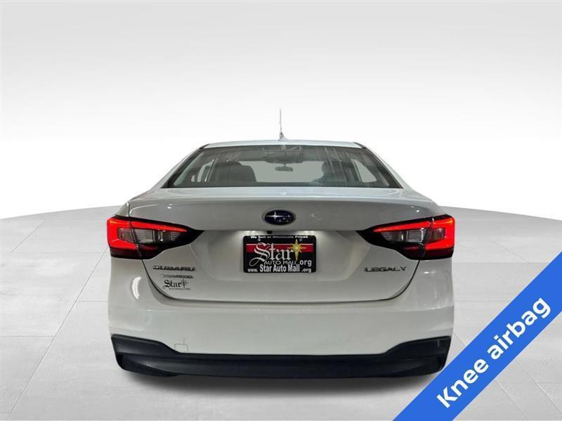 Subaru Legacy Premium 2024
