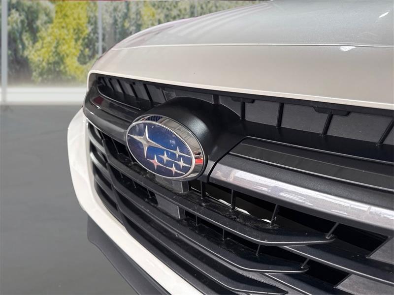 Subaru Legacy Premium 2024