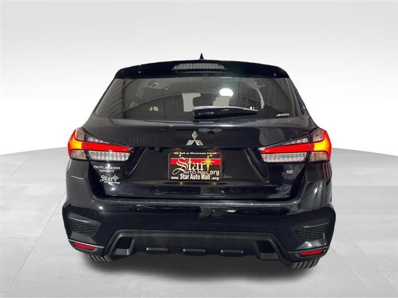 Mitsubishi Outlander Sport 2.0 ES 4WD 2024