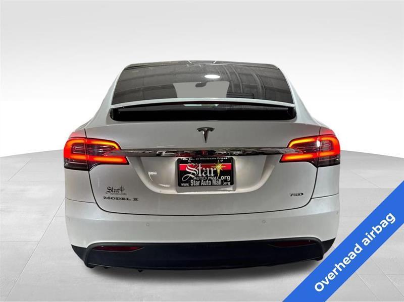 Tesla Model X 90D 2016