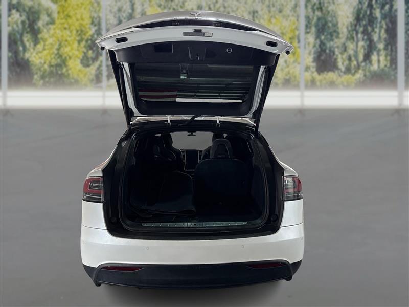 Tesla Model X 90D 2016