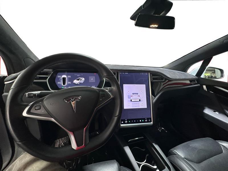 Tesla Model X 90D 2016