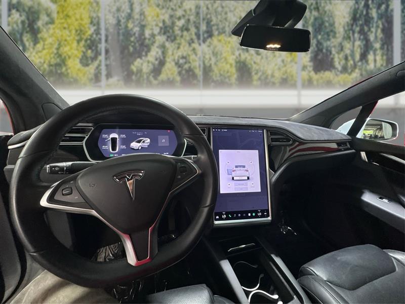 Tesla Model X 90D 2016