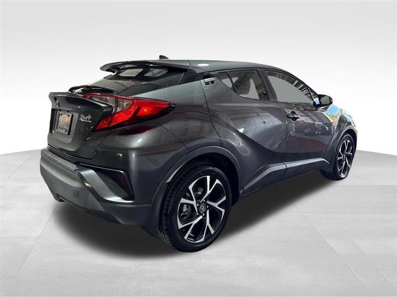 Toyota C-HR XLE Premium 2018