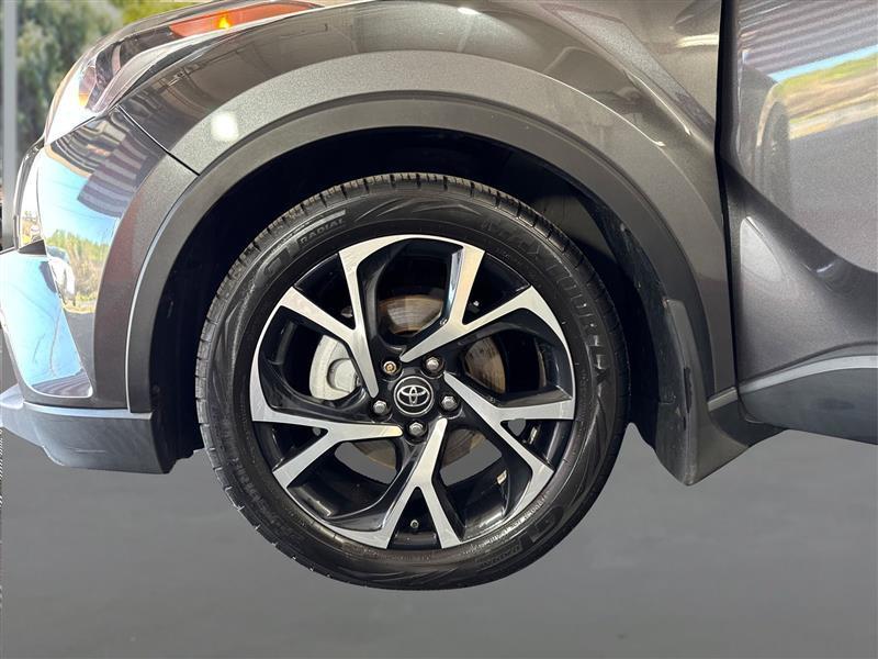 Toyota C-HR XLE Premium 2018