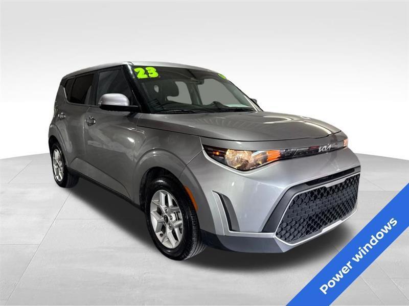Kia Soul LX CVT 2023